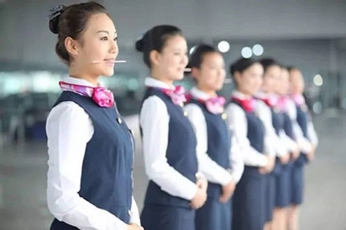 成都哪家空乘學(xué)校好？