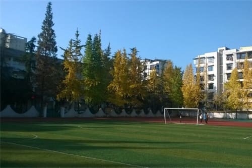 崇州市職業(yè)中專學校怎么樣？好不好