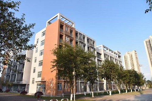 重慶市育才職業(yè)教育中心2021年學(xué)費(fèi)多少錢(qián)