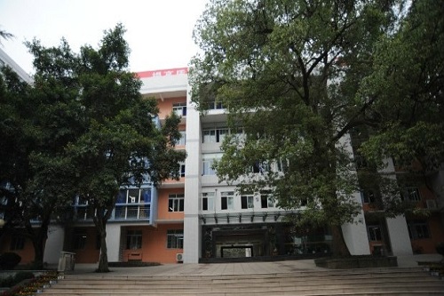 重慶九龍坡職業(yè)教育中心2021年錄取分?jǐn)?shù)線