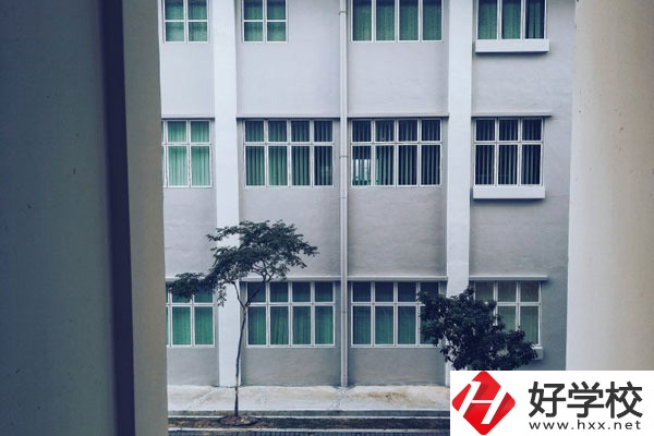 衡陽瀟湘職業(yè)中專怎么樣？有什么專業(yè)？
