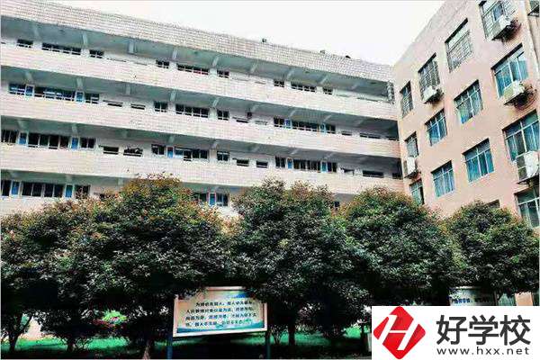 岳陽有哪些計(jì)算機(jī)中職可以就讀？計(jì)算機(jī)專業(yè)好就業(yè)嗎？