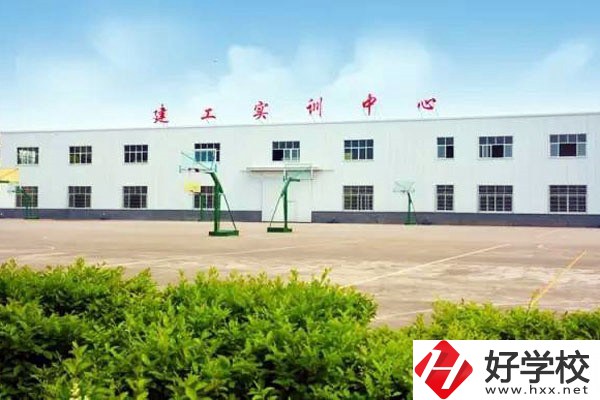 懷化有沒有五年制大專？可以學哪些專業(yè)？