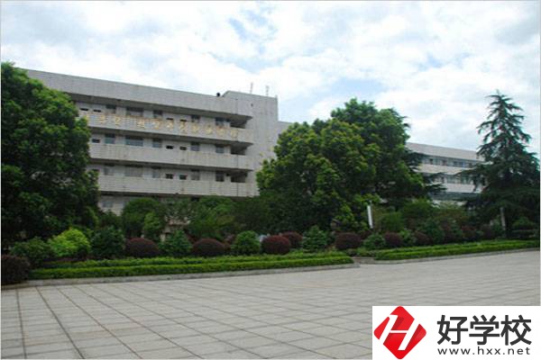 郴州市第一職業(yè)中專的招生專業(yè)有哪些？就業(yè)前景好嗎？