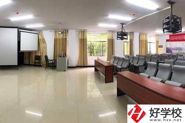 湖南省岳陽縣職業(yè)中等專業(yè)學校招生專業(yè)介紹？
