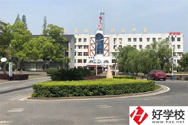湘潭設(shè)有大專中職部的學(xué)校有哪些？有什么辦學(xué)特色？