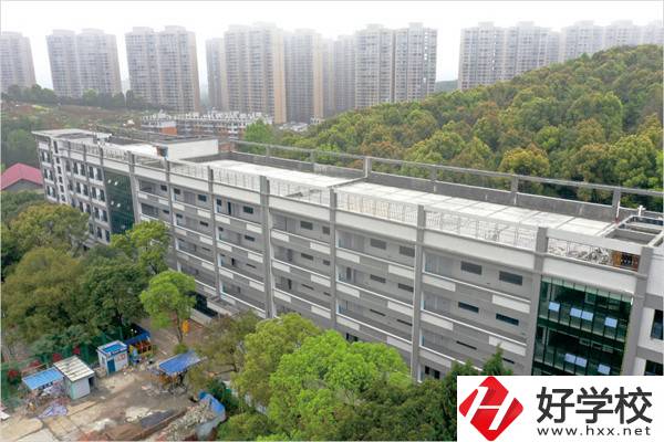 邵陽(yáng)市機(jī)電職業(yè)技術(shù)學(xué)校怎么樣？有哪些辦學(xué)特色？