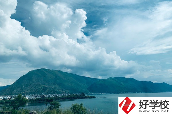 湖南輕工高級技工學(xué)校有哪些專業(yè)？