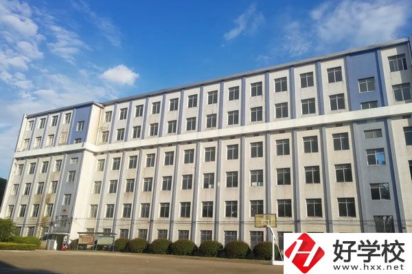 湘潭科技職校的入學(xué)條件是什么？