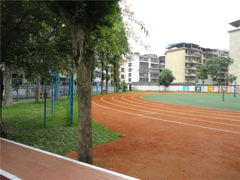校園風(fēng)貌3.jpg