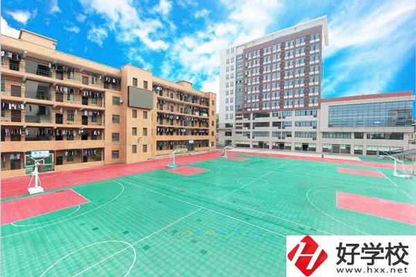 湖南省經(jīng)濟(jì)貿(mào)易職業(yè)中專學(xué)校在哪里？怎么樣？