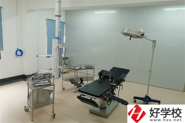 衡陽衛(wèi)校有哪些？學(xué)費(fèi)是多少？