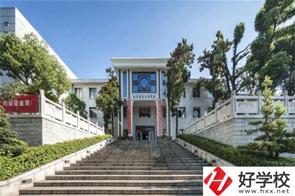 長沙有哪些職校可以學(xué)建筑工程專業(yè)？有什么辦學(xué)優(yōu)勢？