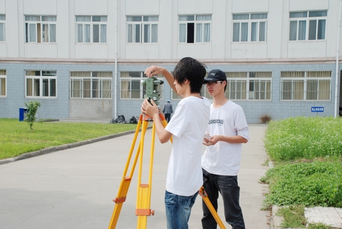 天津哪里可以學(xué)建筑工程技術(shù)專業(yè)？