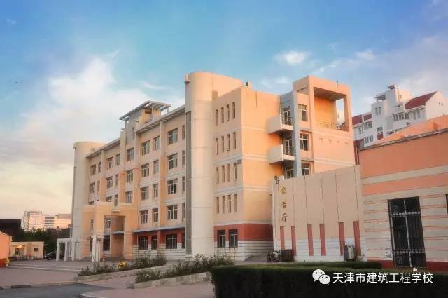 河北學(xué)建筑相關(guān)專業(yè)哪家好？