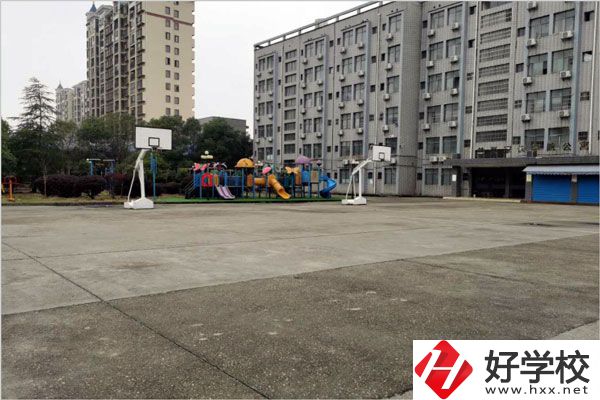 益陽電腦美術職業(yè)學校有什么特色專業(yè)？