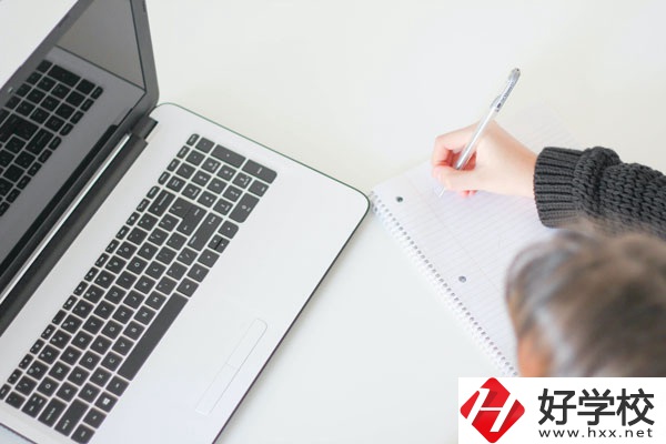 辰溪縣中等職業(yè)學(xué)校好不好？宿舍環(huán)境怎么樣？