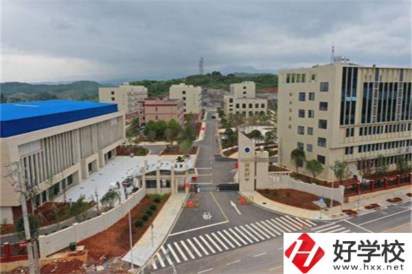 臨武縣職業(yè)中專有哪些專業(yè)？哪個(gè)專業(yè)比較好？