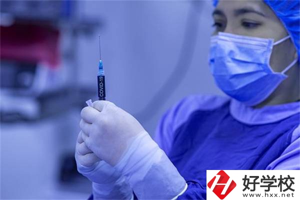 湖南衛(wèi)校最熱門的專業(yè)是哪個？優(yōu)缺點(diǎn)是什么？