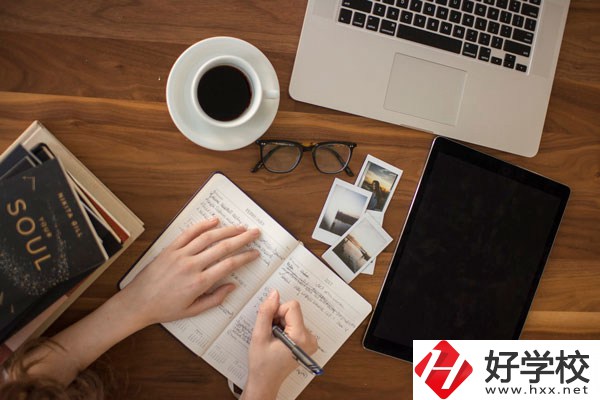 衡陽市鐵路運(yùn)輸職業(yè)學(xué)校好不好？宿舍怎么樣？