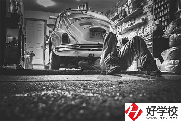 永州職校有哪些熱門專業(yè)？好不好找工作？