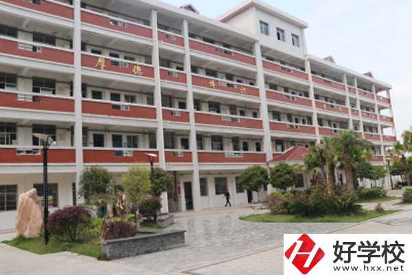 永州市綜合職業(yè)中等專業(yè)學(xué)校好不好？宿舍怎么樣？
