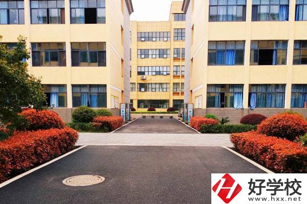 岳陽市平江縣最好的中職學(xué)校是哪一所？