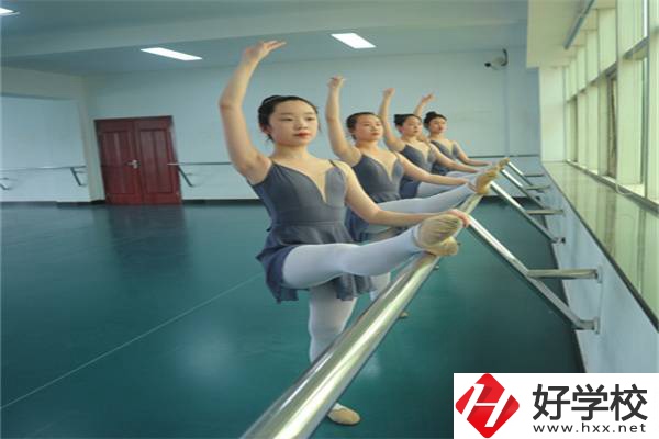 湖南有哪些藝校值得推薦？藝術(shù)專業(yè)好就業(yè)嗎？