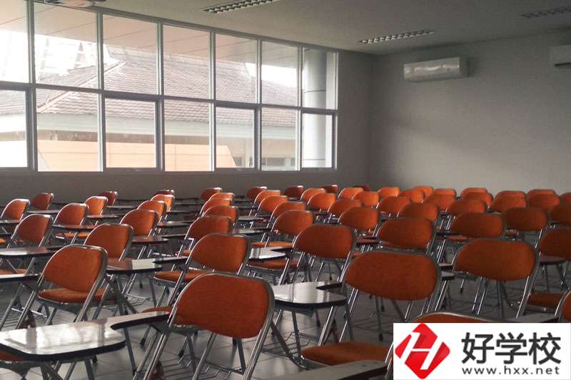 岳陽富岳科技職業(yè)學(xué)校怎么樣？環(huán)境如何？
