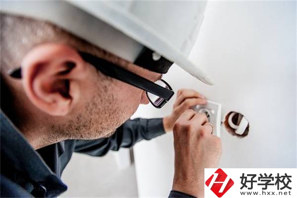 湖南中職生畢業(yè)會有就業(yè)難的問題嗎？選就業(yè)還是升學(xué)？