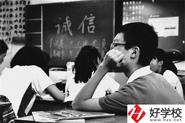 邵陽市各地區(qū)讀普高要多少分？沒考上普高怎么辦？