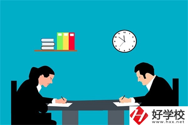 湖南職高高考班和普通班有什么區(qū)別？高考班學(xué)什么？