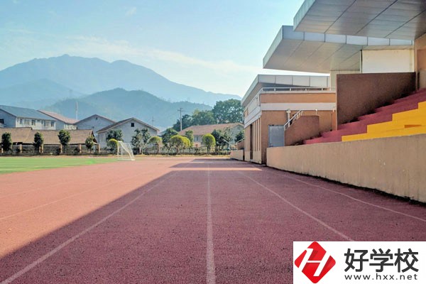 湖南省中南藝術(shù)學(xué)校怎么樣？怎么去？