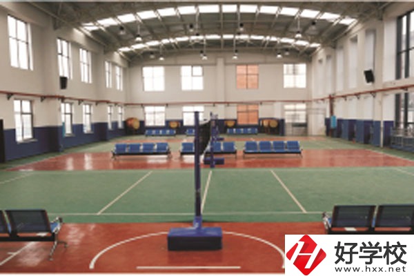 懷化市有哪些公立的職校？環(huán)境好不好？
