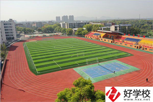 長(zhǎng)沙市望城區(qū)職業(yè)中等專業(yè)學(xué)校的師資力量如何？