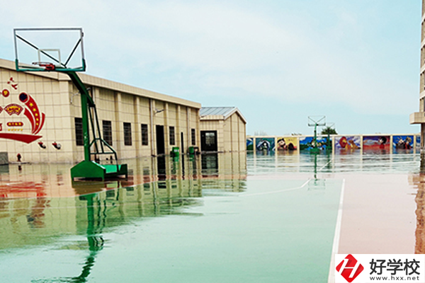岳陽(yáng)市江南通信職業(yè)學(xué)校有哪些專(zhuān)業(yè)？就業(yè)如何？