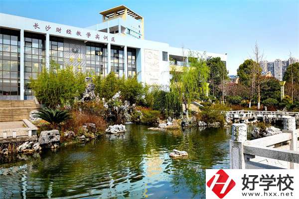 長沙初中畢業(yè)生怎么填報中專志愿？有什么中專推薦?