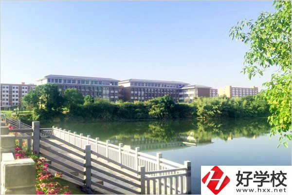 郴州思科職校怎么樣？學費是多少？