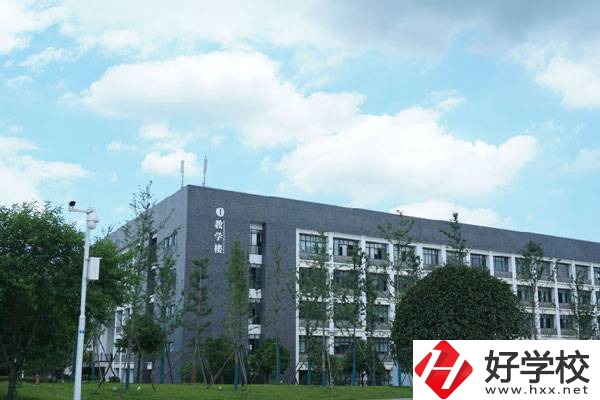 湘潭吉利汽車技術職校怎么樣？有哪些專業(yè)？