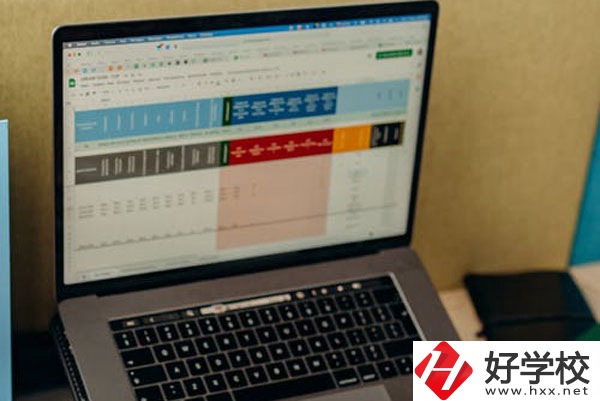 會計(jì)專業(yè).jpg