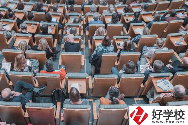 永興縣職業(yè)中專學(xué)校航空服務(wù)專業(yè)怎么樣？