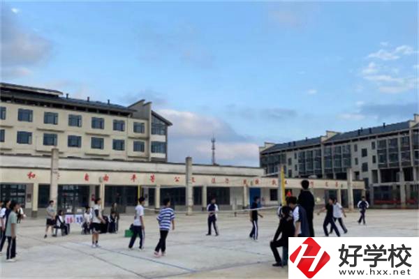 新化縣湘印中等職業(yè)學(xué)校地址在哪？招什么樣的學(xué)生？