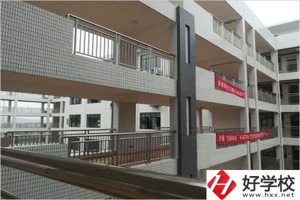 衡東縣職業(yè)中專(zhuān)怎么樣？學(xué)校地址在哪？
