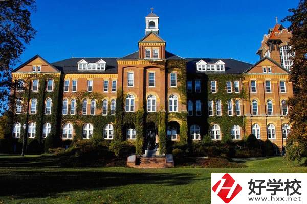 張家界哪些職校開設(shè)了旅游類專業(yè)？就業(yè)前景怎么樣？