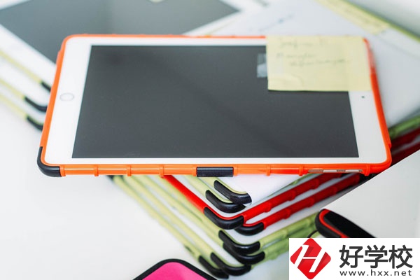 永興縣職業(yè)中專學(xué)校航空服務(wù)專業(yè)怎么樣？