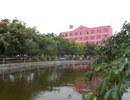 綿陽市陽光職業(yè)技術學校