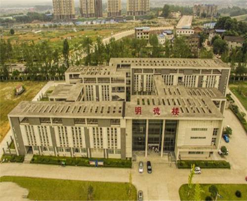 南充職業(yè)技術(shù)學(xué)校在什么地方呢？