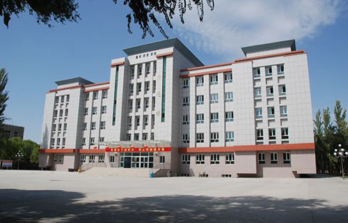 綠春縣農(nóng)業(yè)機械化技術(shù)學校