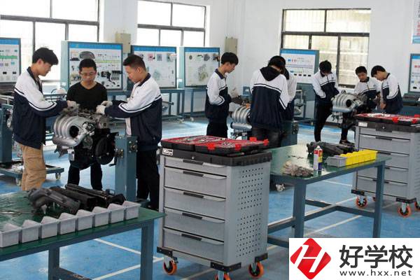 岳陽有哪些好的中職學(xué)校？分別開設(shè)了哪些專業(yè)？