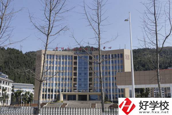 保靖縣中等職業(yè)技術(shù)學(xué)校怎么樣？就業(yè)前景好不好？